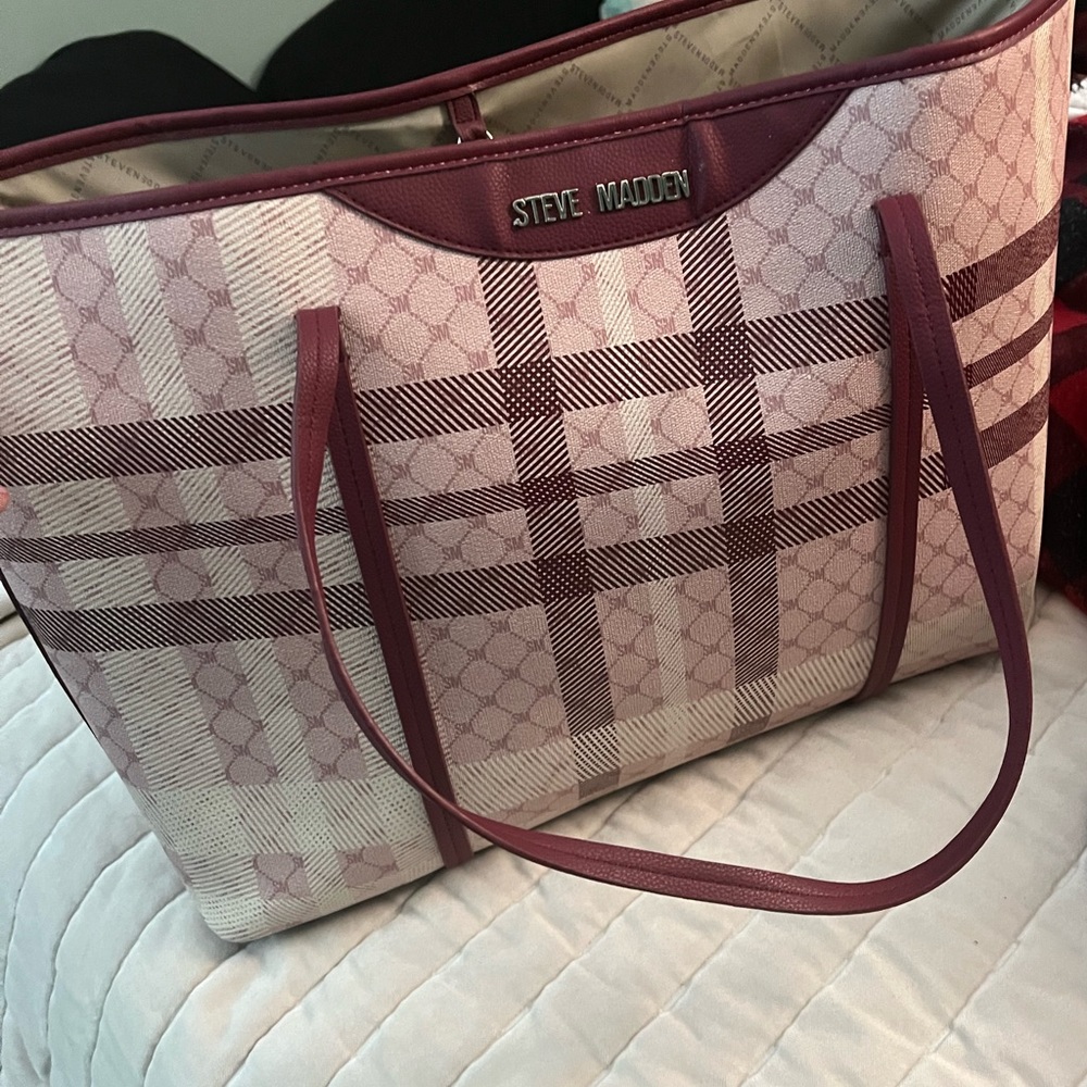 Steve Madden tote